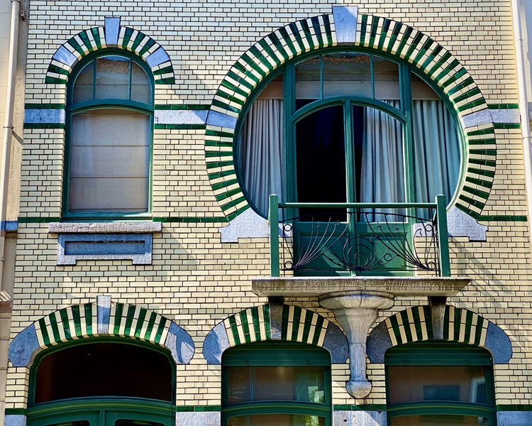 Maison typiquement Art Nouveau